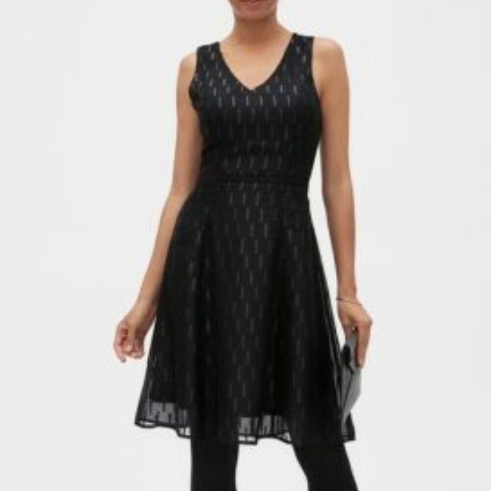 NWT banana republic black glitter flared sleeveless black dress 6 petite 6P - Picture 2 of 8